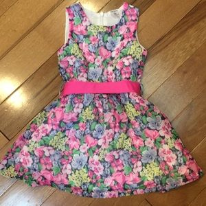 Girls dress